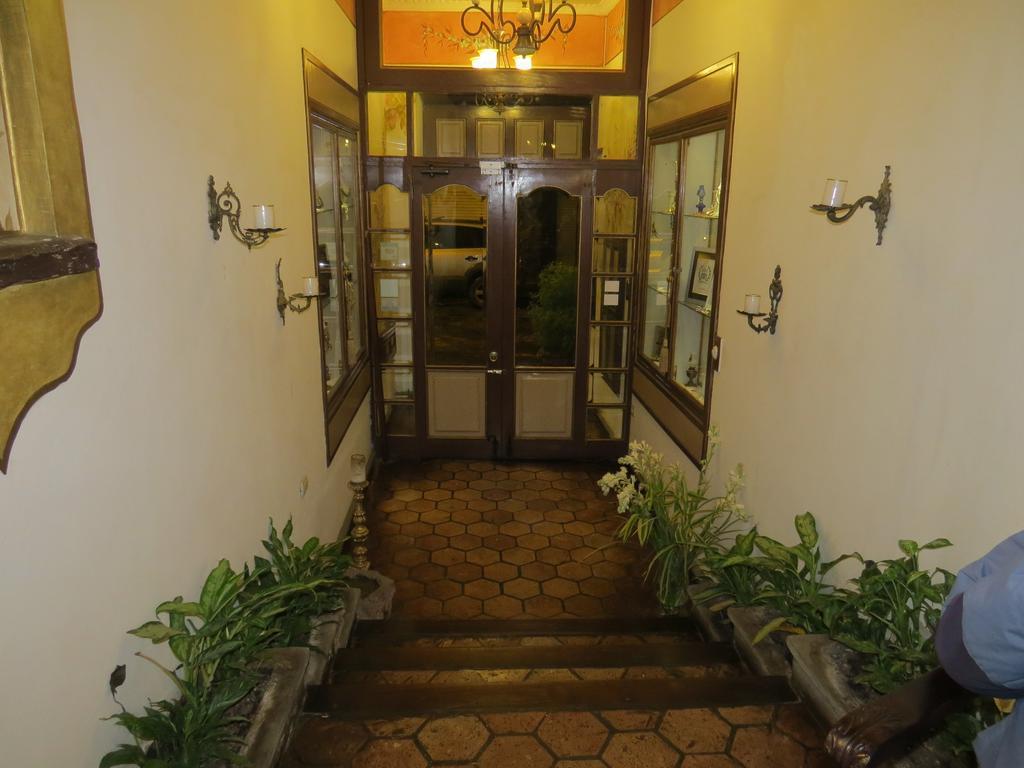 Hotel Casa San Rafael Куенка Екстериор снимка